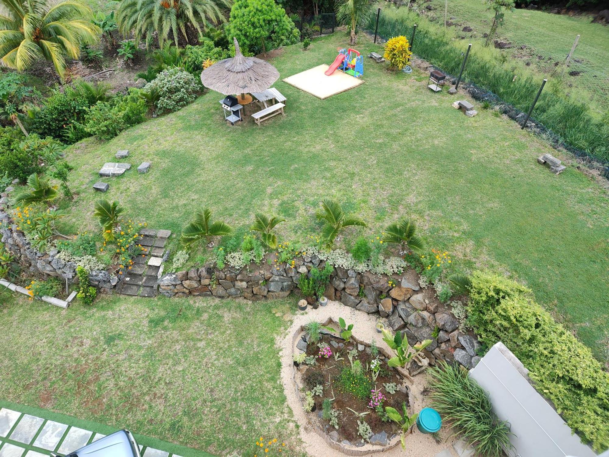 Laolabaone Villa La Gaulette Bagian luar foto