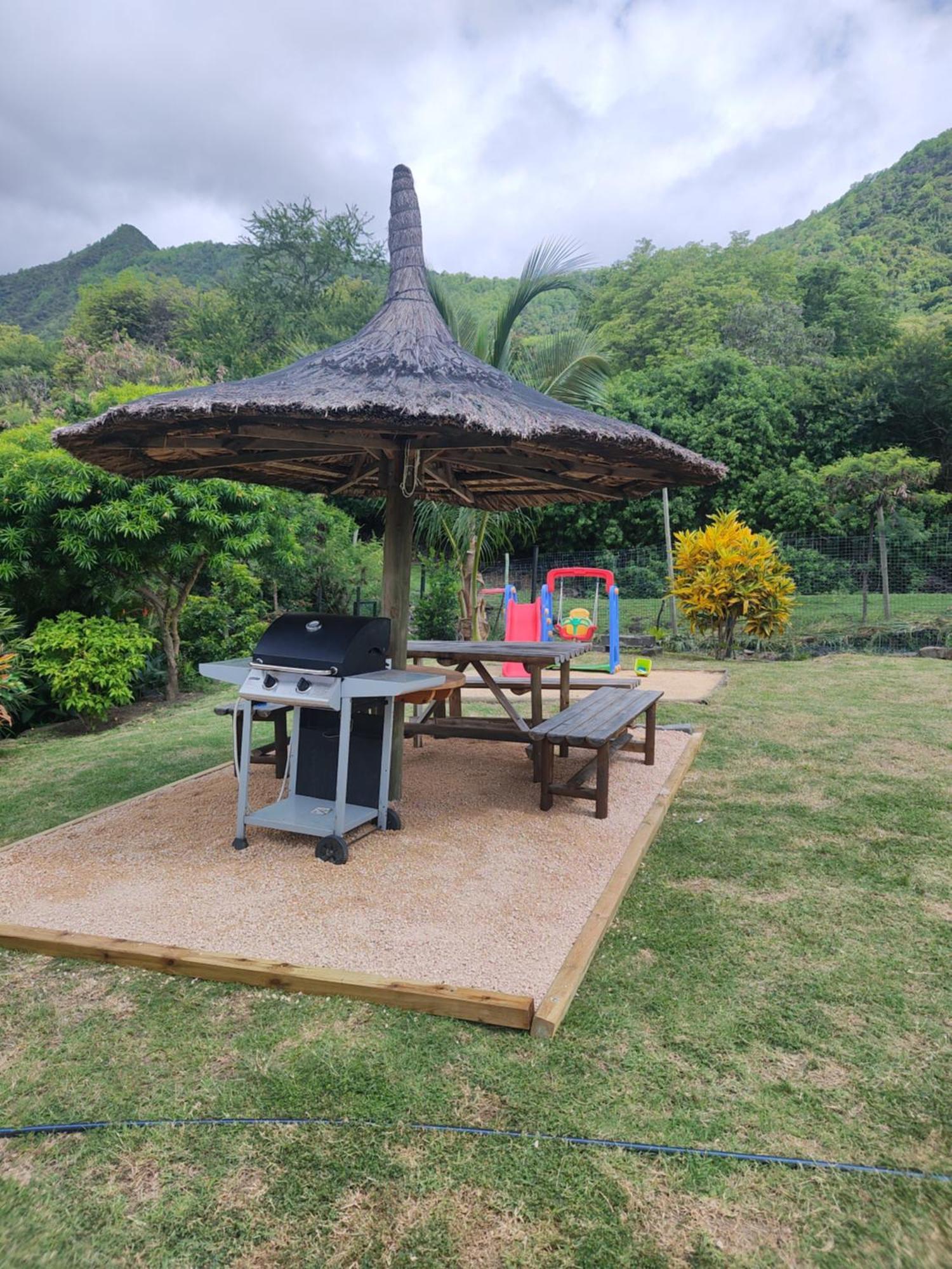Laolabaone Villa La Gaulette Ruang foto